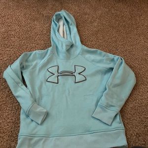 Size small under Armour hoodie